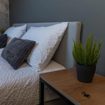 Bed & Breakfast Kalniem Pari *
