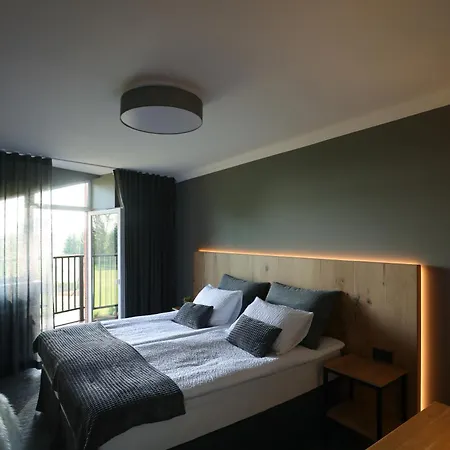 Kalniem Pari Bed & Breakfast