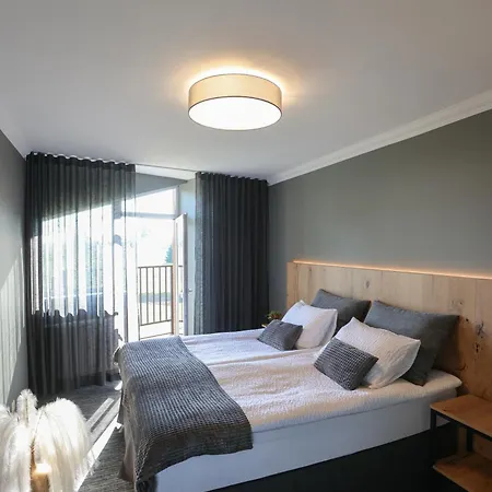 Bed & Breakfast Kalniem Pari Nigrande