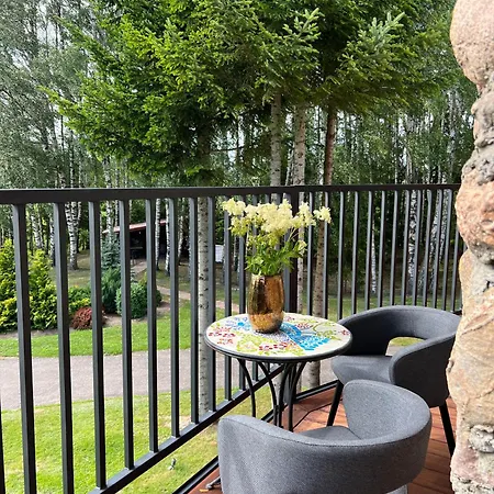Bed & Breakfast Kalniem Pari